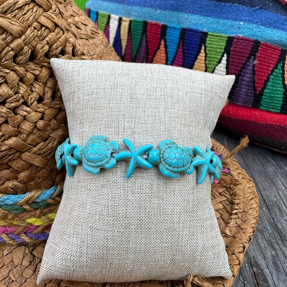 Bracelet: Stretch stone sealife, turquoise. 1 each. - Picture 2 of 3